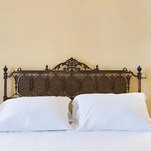 https://lets-bb.catania-hotels.net