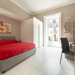 https://rosaroll.hotels-amalfi.com