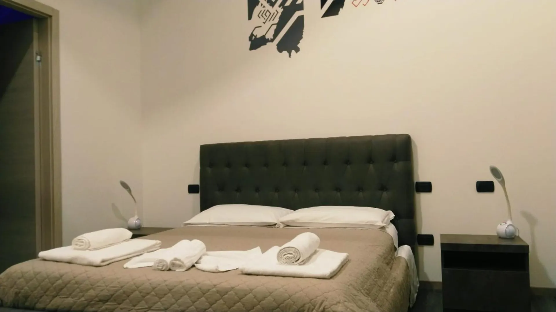 Attiko 53 Boutique Rooms Verona Guest house